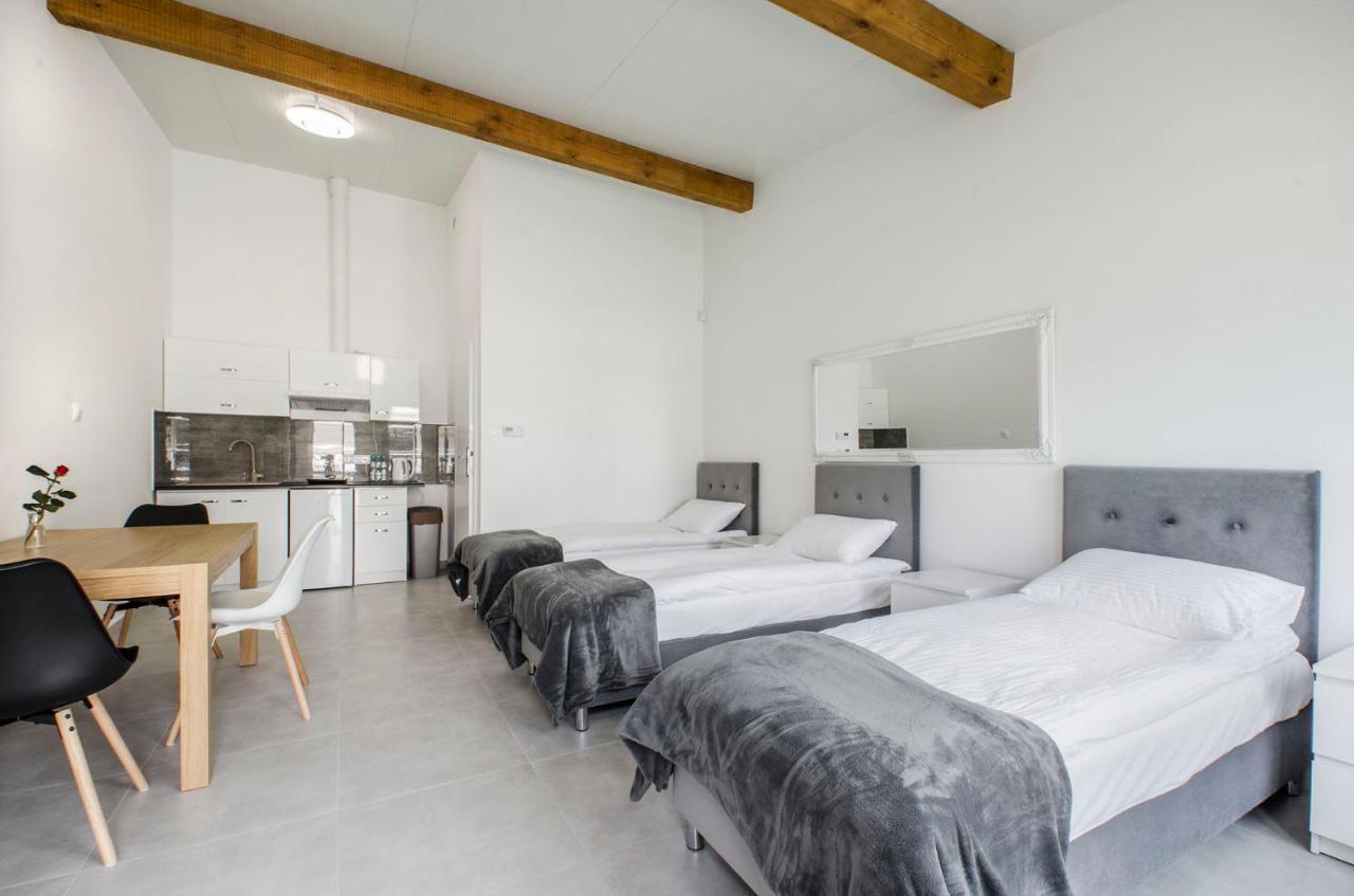 Bema Rooms Lodź Bagian luar foto
