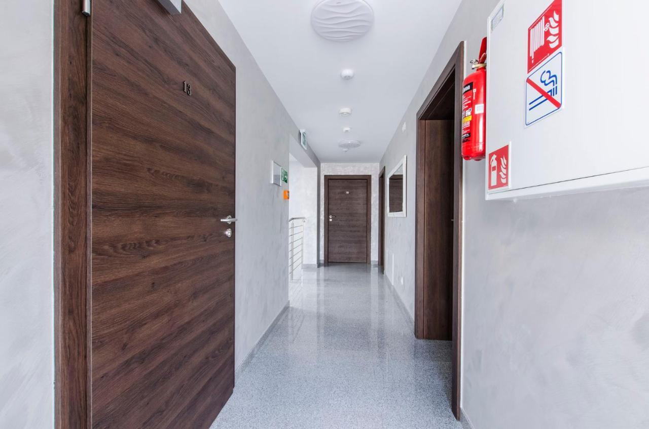 Bema Rooms Lodź Bagian luar foto