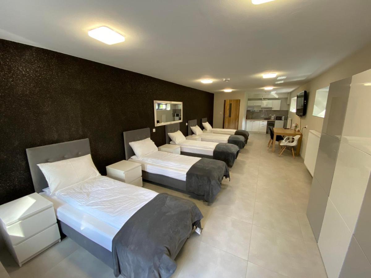 Bema Rooms Lodź Bagian luar foto